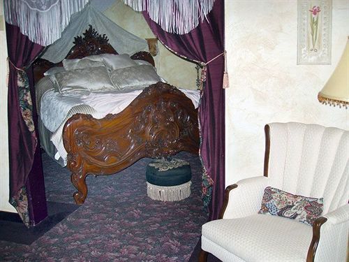 The Historic Brook Forest Inn エバーグリーン エクステリア 写真
